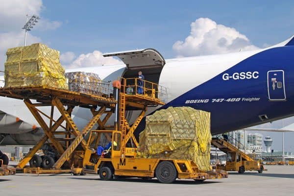 vietair-cargo-dich-vu-gui-hang-tu-california-ve-viet-nam-tot-nhat-2 VietAir Cargo-dịch vụ gửi hàng từ California về Việt Nam tốt nhất