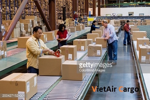 dich-vu-gui-hang-di-my-gia-re-o-dau Giới thiệu về dịch vụ gửi hàng đi Mỹ giá rẻ của VietAir Cargo