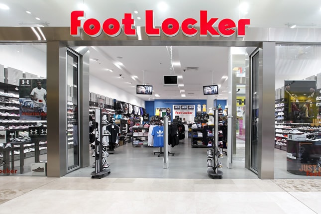 Foot-Locker-Shop Tổng hợp các website mua hàng thể thao tại Mỹ được ưa chuộng nhất 2017