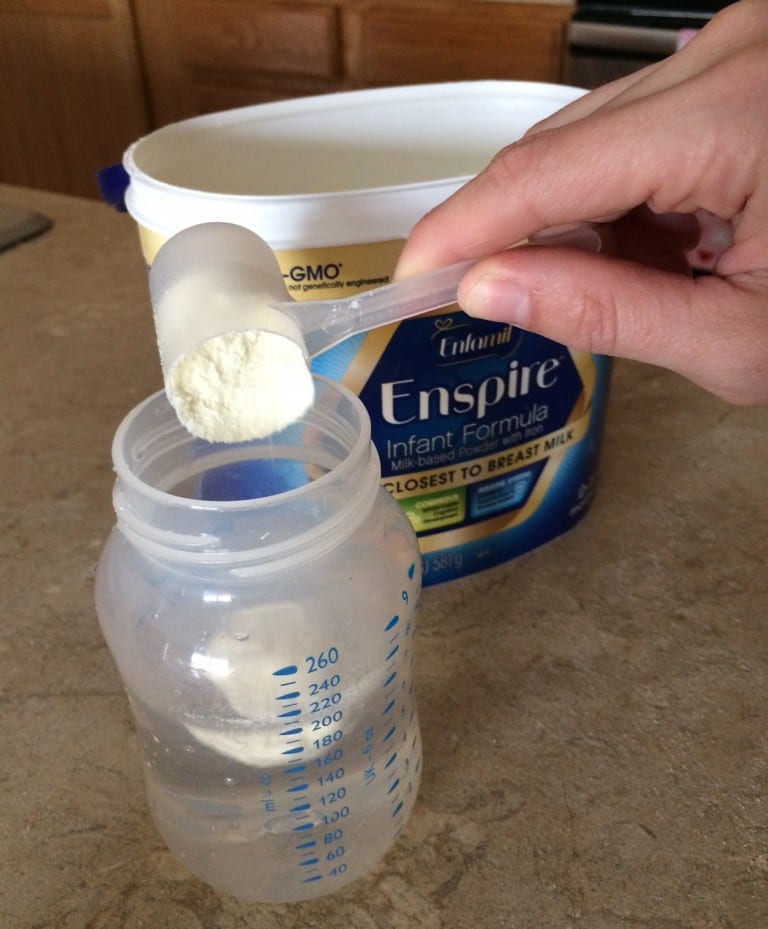 cach-pha-sua-enfamil-enspire Sữa Enfamil Enspire Infant Formula Non GMO 581g của Mỹ dành cho trẻ 0-12 tháng tuổi