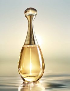 nuoc-hoa-Dior-Jadore-231x300 7 loại nước hoa dành cho phụ nữ trên 30 tuổi trở lên 2017