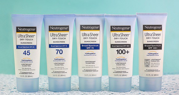 mot-so-loai-kem-chong-nang-neutrogena Kem chống nắng Neutrogena Ultra Sheer Dry Touch Sunscreen SPF 70