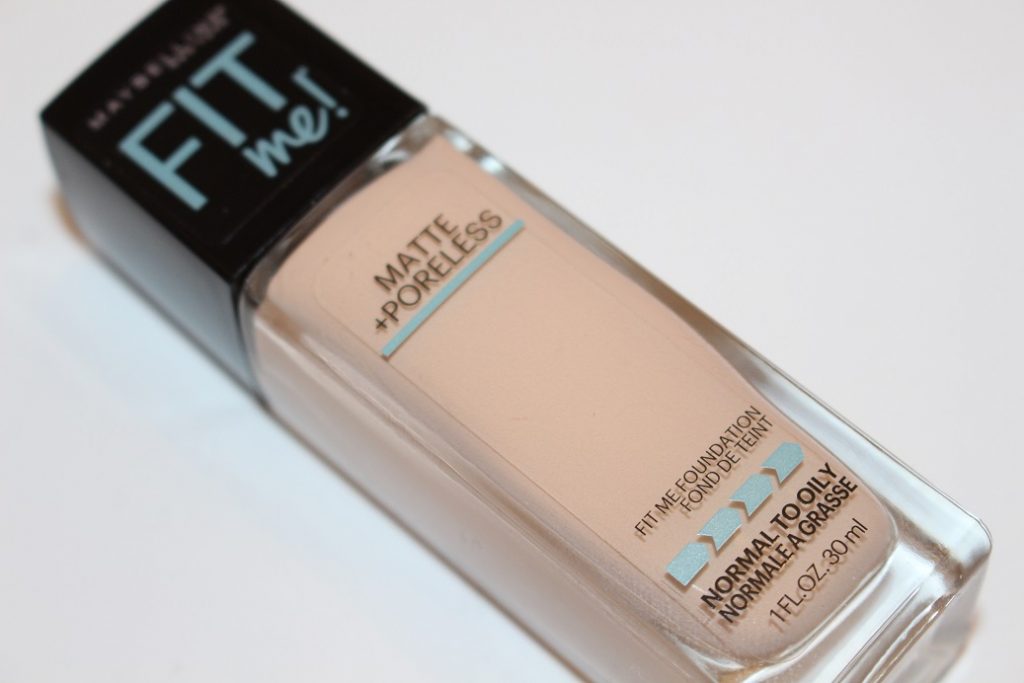 maybelline-fit-me-matte-poreless-foundation-1-1024x683 Kem nền Maybelline New York Fit Me Foundation 110 của Mỹ