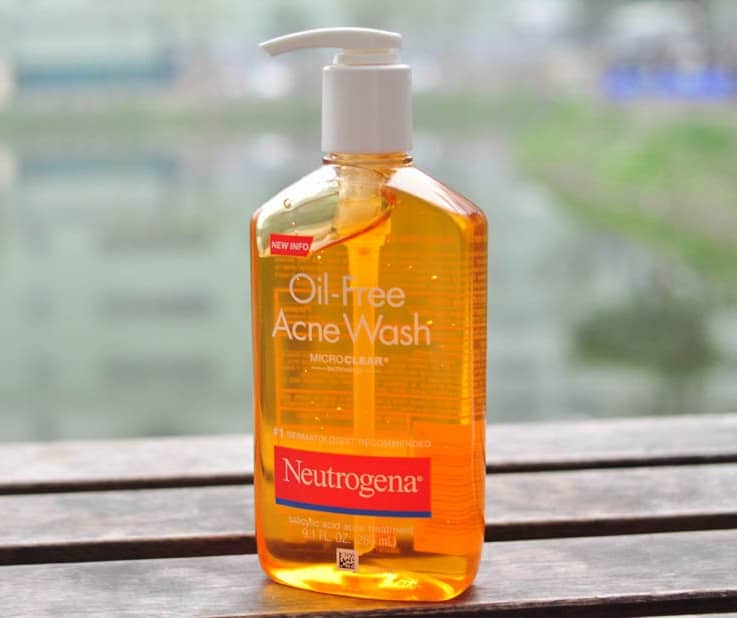 sua-rua-mat-ngua-mun-neutrogena-oil-free-acne-wash3-27092016095644 Sữa rửa mặt NEUTROGENA OIL FREE ACNE WASH 125 ml